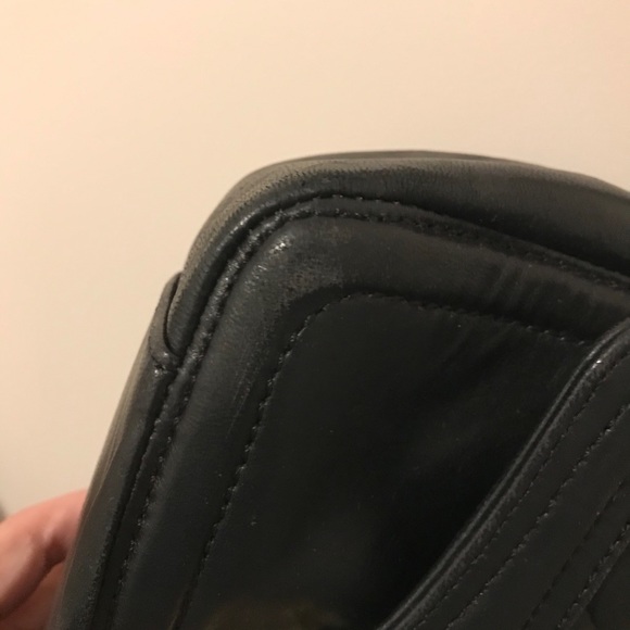 Calvin klein black crossbody with gold chain - Picture 6 of 6